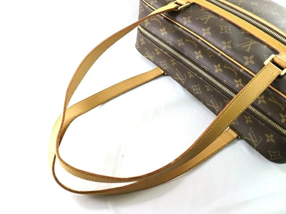 Louis Vuitton Cite Shoulder Bag Monogram Brown